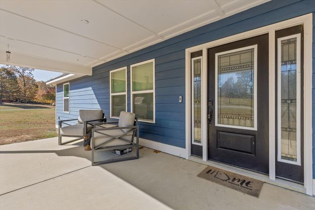 227 South Deer Run Road, Trenton, GA 30752