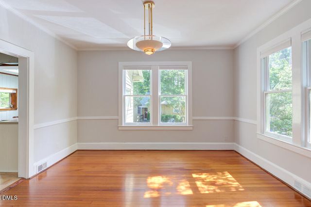 8 Cobb Terrace, Chapel Hill, NC 27514