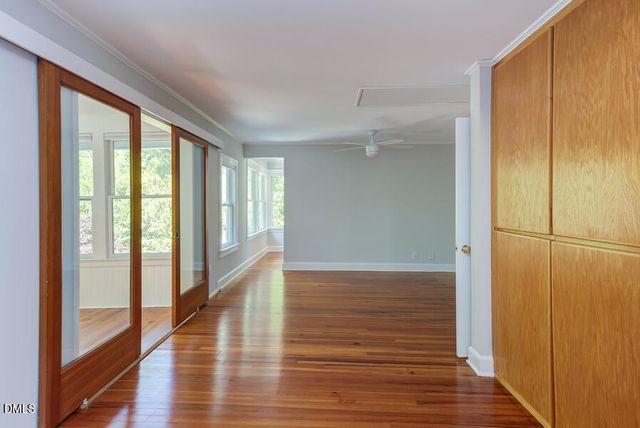 8 Cobb Terrace, Chapel Hill, NC 27514