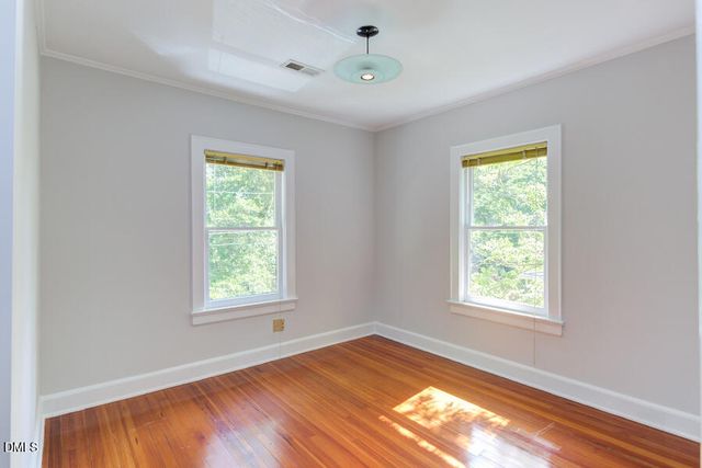 8 Cobb Terrace, Chapel Hill, NC 27514