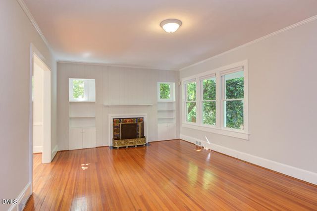 8 Cobb Terrace, Chapel Hill, NC 27514