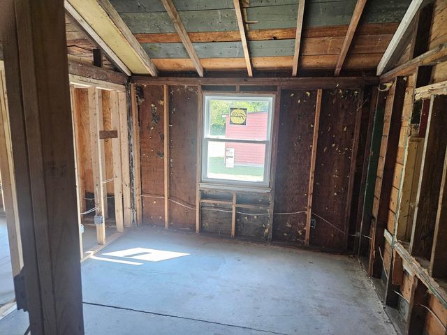 81 taylor Avenue, Battle Creek City, MI 49037