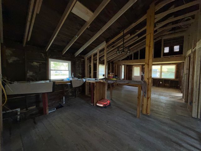 81 taylor Avenue, Battle Creek City, MI 49037