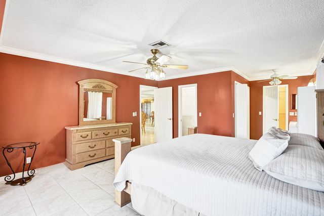 2331 Croton Lane 101-a, Delray Beach, FL 33445