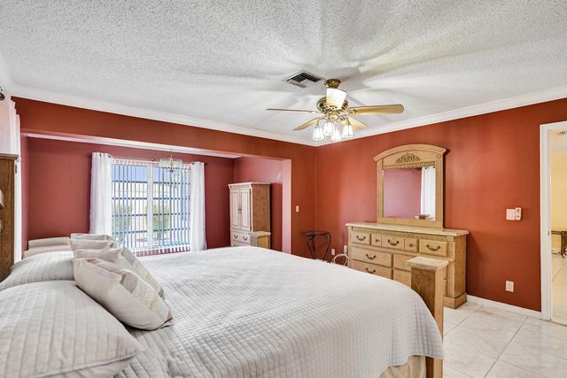 2331 Croton Lane 101-a, Delray Beach, FL 33445