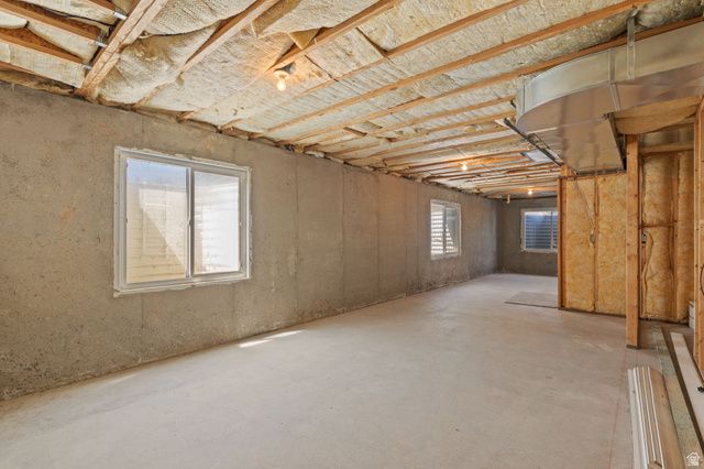 2091 W 2060 S, Syracuse, UT 84075