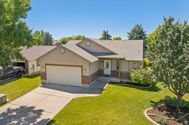 2091 W 2060 S, Syracuse, UT 84075
