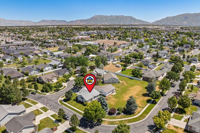 2091 W 2060 S, Syracuse, UT 84075