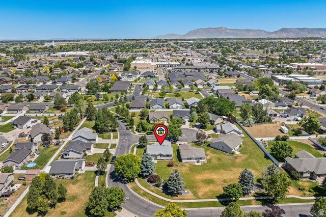 2091 W 2060 S, Syracuse, UT 84075