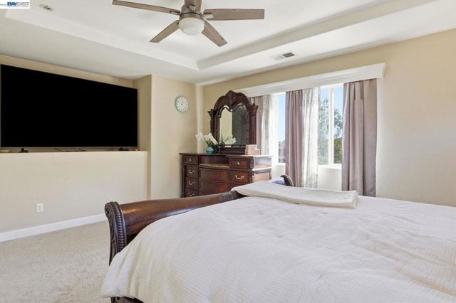 9740 Linnet Ct, Gilroy, CA 95020