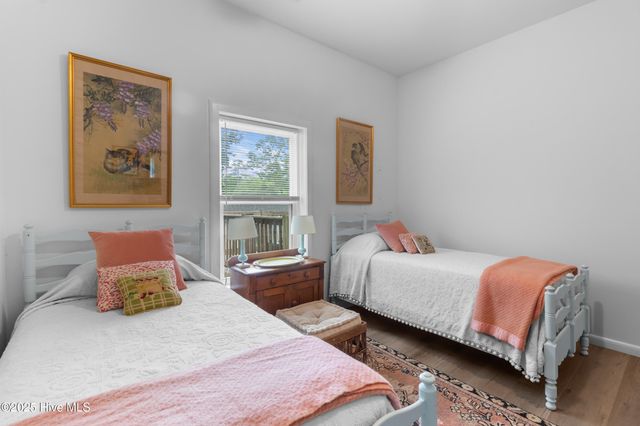 901 Riverview Drive, Burgaw, NC 28425