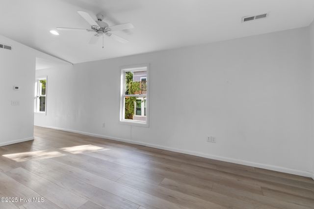 901 Riverview Drive, Burgaw, NC 28425