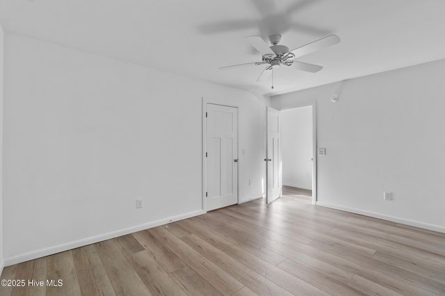 901 Riverview Drive, Burgaw, NC 28425