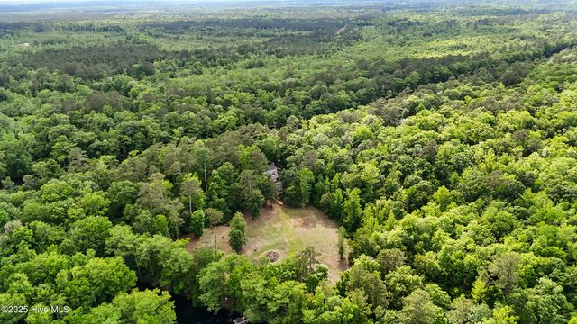 901 Riverview Drive, Burgaw, NC 28425