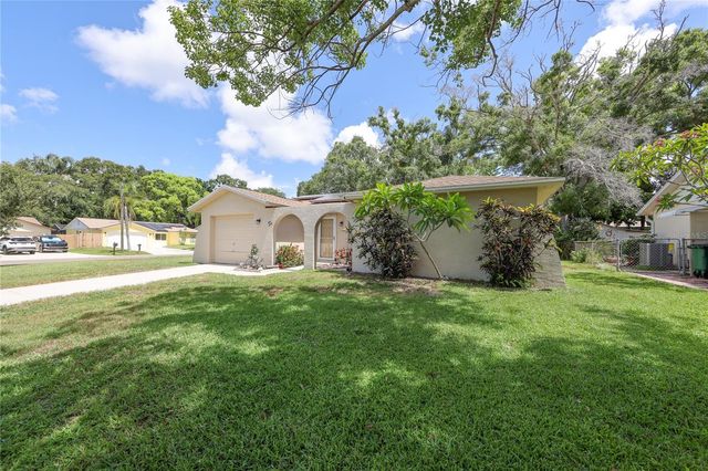 160 MEADOWLARK DRIVE, Safety Harbor, FL 34695