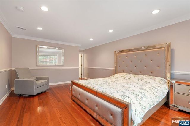 12 Butternut Terrace, Kinnelon Borough, NJ 07405