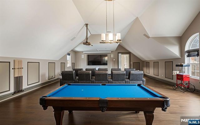 12 Butternut Terrace, Kinnelon Borough, NJ 07405