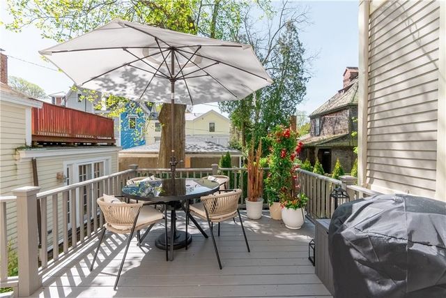 4 Red Cross Avenue 1A, Newport, RI 02840