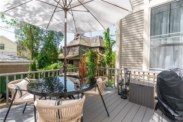 4 Red Cross Avenue 1A, Newport, RI 02840