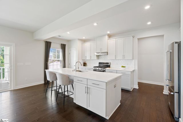 207 Sparrow Drive, Piedmont, SC 29673