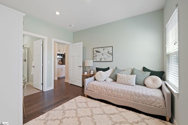 207 Sparrow Drive, Piedmont, SC 29673