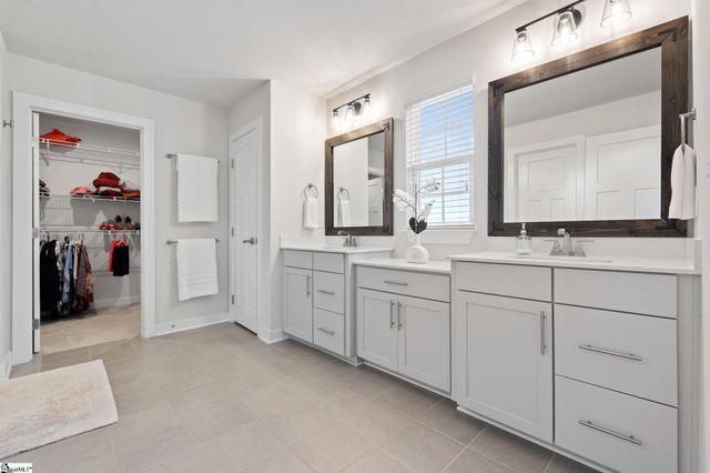 207 Sparrow Drive, Piedmont, SC 29673