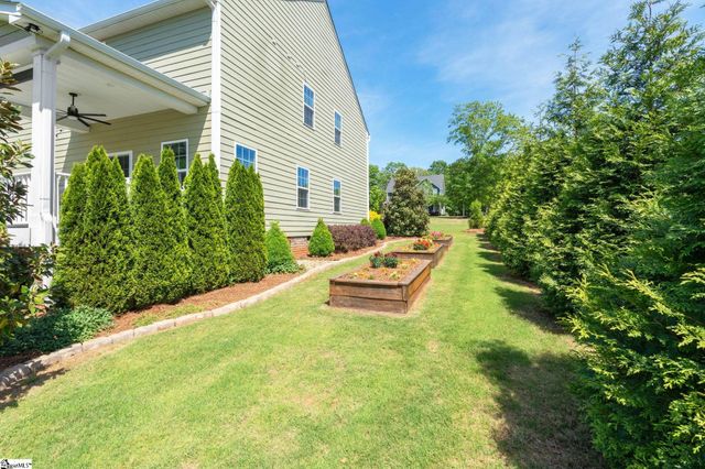207 Sparrow Drive, Piedmont, SC 29673