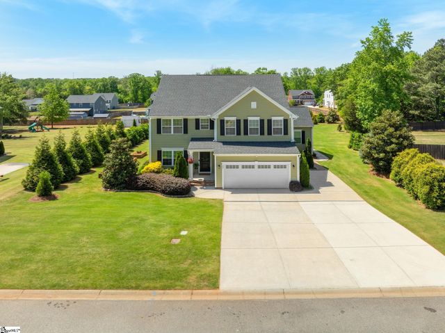 207 Sparrow Drive, Piedmont, SC 29673