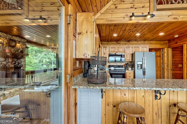 198 Sunrock Mountain Trace, Blue Ridge, GA 30513
