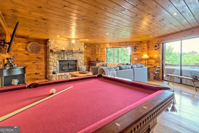 198 Sunrock Mountain Trace, Blue Ridge, GA 30513