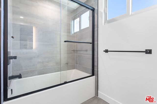 160 Chestnut Street 303, Pasadena, CA 91103