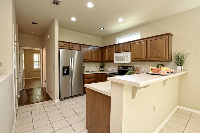 103 Elderberry ST, Georgetown, TX 78633