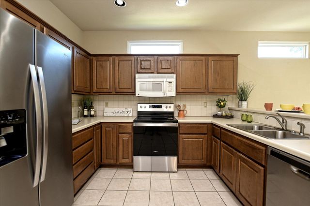 103 Elderberry ST, Georgetown, TX 78633