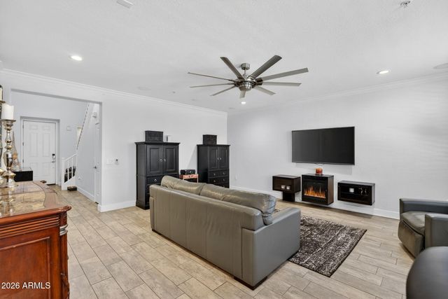 706 E WASHINGTON Street 207, Phoenix, AZ 85034