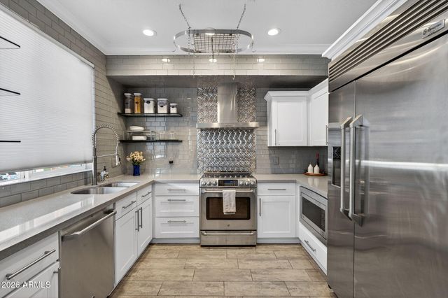 706 E WASHINGTON Street 207, Phoenix, AZ 85034