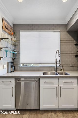 706 E WASHINGTON Street 207, Phoenix, AZ 85034