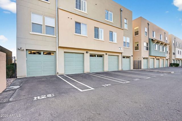 706 E WASHINGTON Street 207, Phoenix, AZ 85034