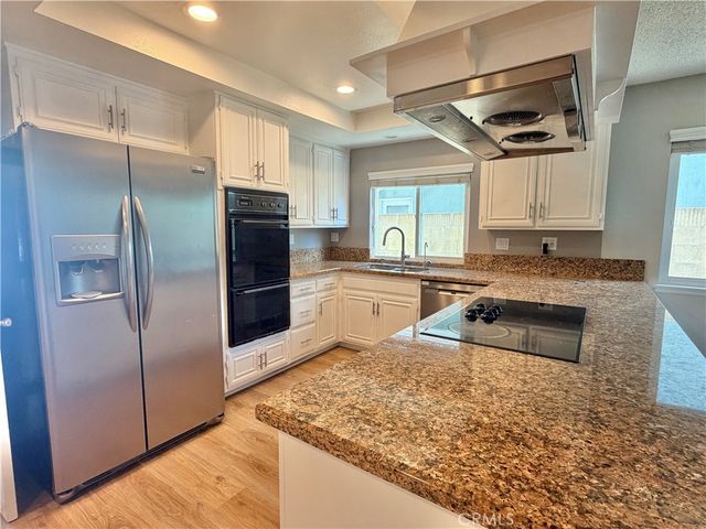 7561 Mark Circle, La Palma, CA 90623