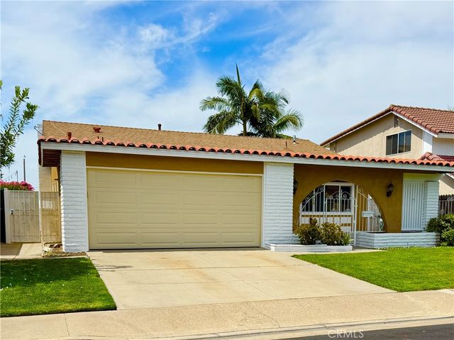 7561 Mark Circle, La Palma, CA 90623