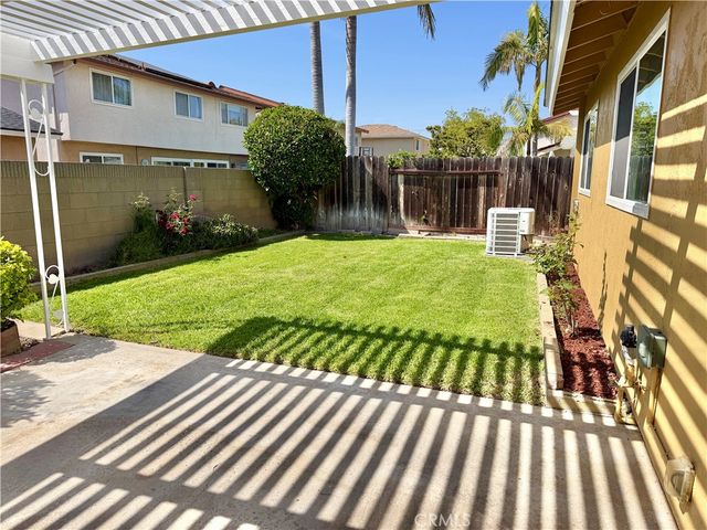 7561 Mark Circle, La Palma, CA 90623