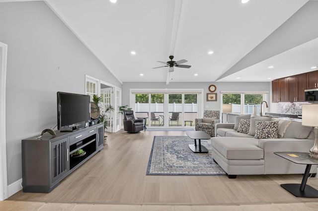 22018 Colony Drive, Boca Raton, FL 33433