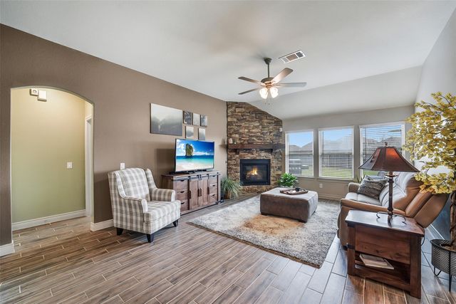 11714 Winthrop River Trail, Richmond, TX 77406