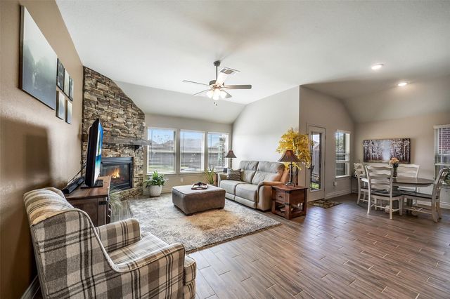 11714 Winthrop River Trail, Richmond, TX 77406