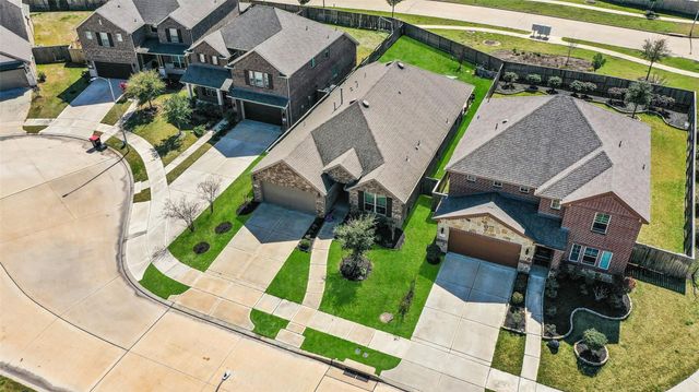 11714 Winthrop River Trail, Richmond, TX 77406