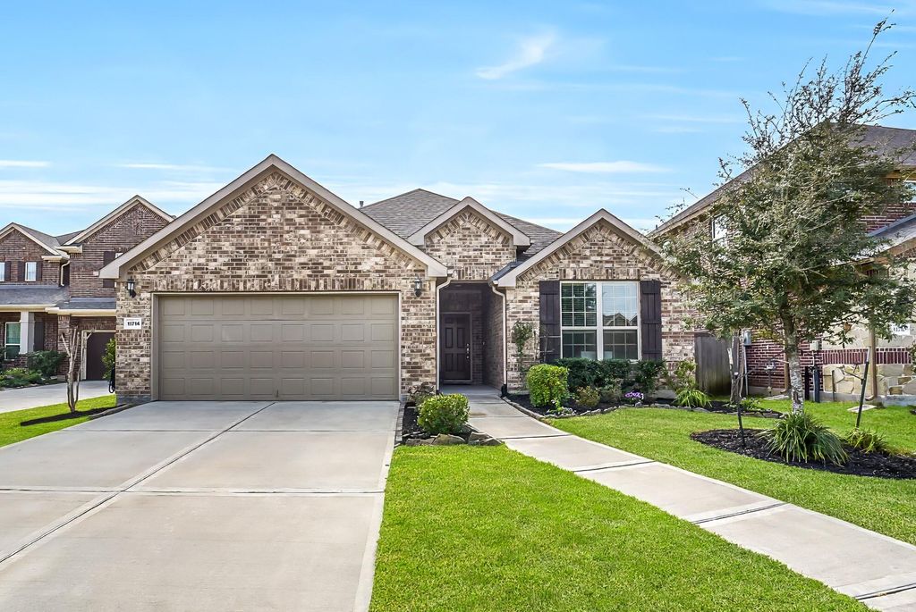 11714 Winthrop River Trail, Richmond, TX 77406