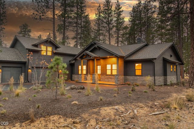 56244 Rockcress Lane 437, Bend, OR 97707