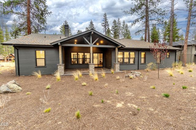 56244 Rockcress Lane 437, Bend, OR 97707