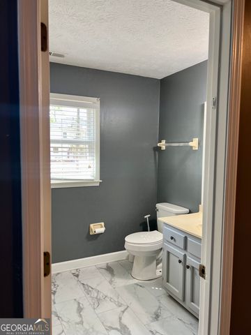 2361 Ciji Circle, Snellville, GA 30039