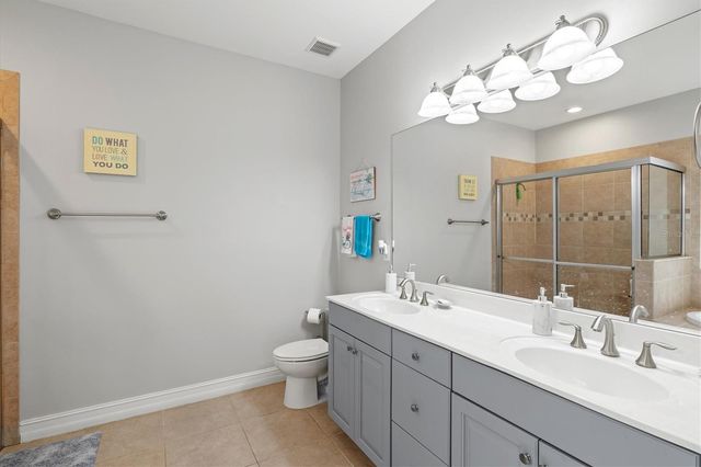 1098 BRADBERRY DRIVE, Nokomis, FL 34275