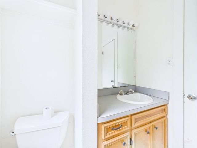 403 W 35th ST, Austin, TX 78705